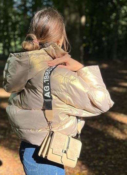 Dons jas goud kleur kort model met capuchon
