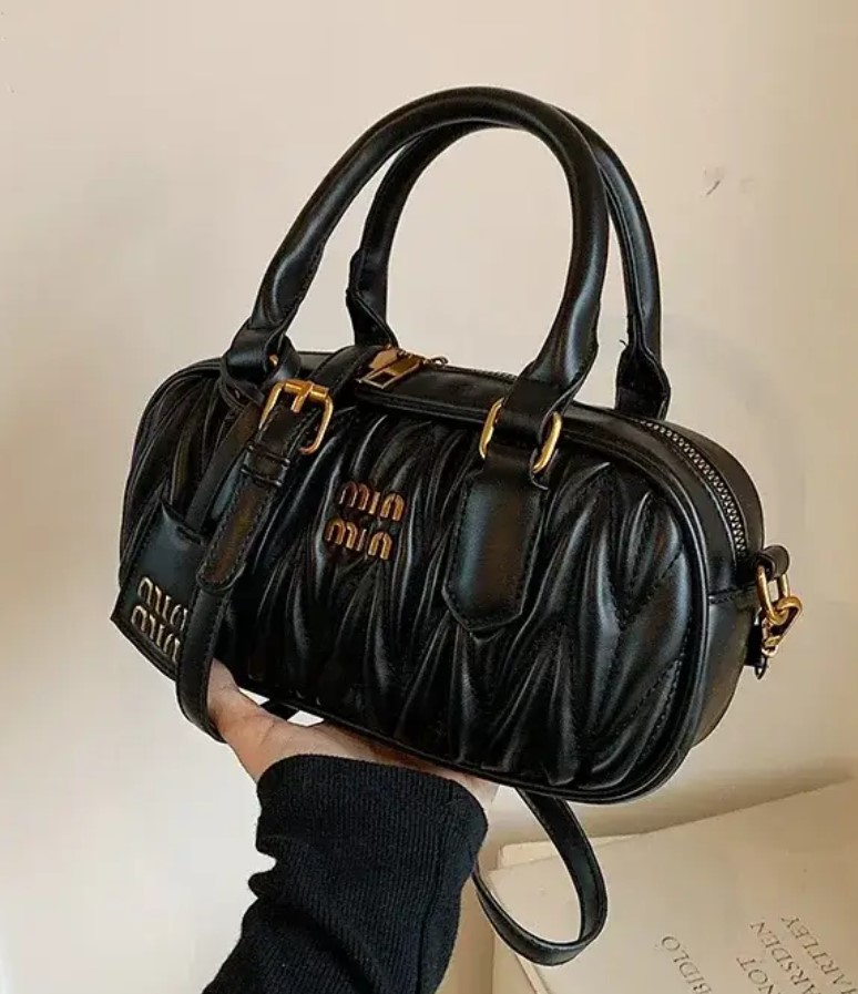 miu miu handtas second